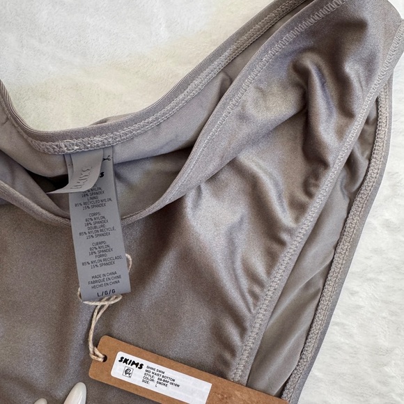 nwt skims shine swim mid waist bottom - Picture 3 of 3